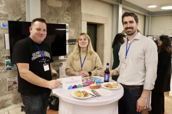 networking drinks attendees